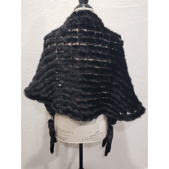 Preston & York Black Premiere Fur Minx Dress Overthrow Cape Wrap Fox Tail Edging - Picture 3 of 13